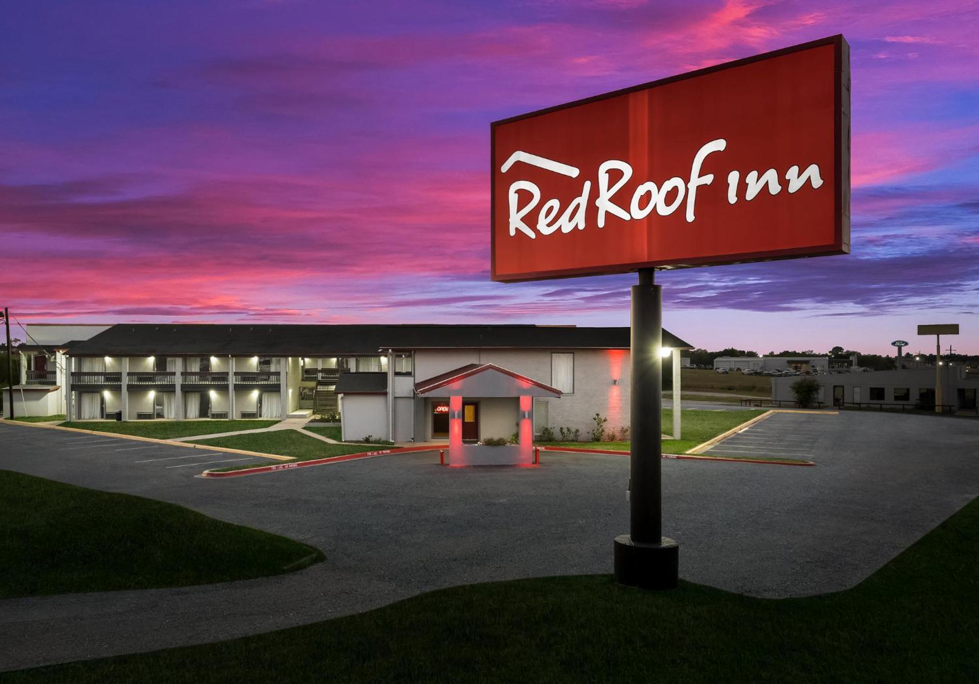 Red Roof Inn Madisonville Exterior photo